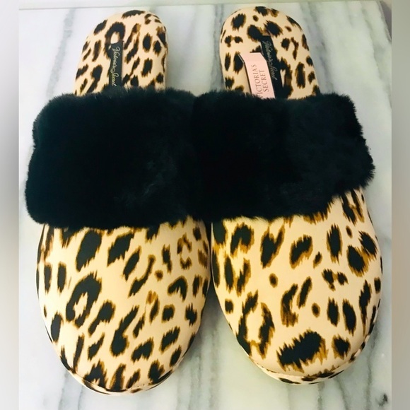 Victoria’s Secret Leopard Black Fur Trim Bedroom Slippers Slides Size L - Picture 1 of 7